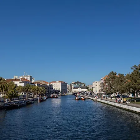 Sleep In Centre - Авейру