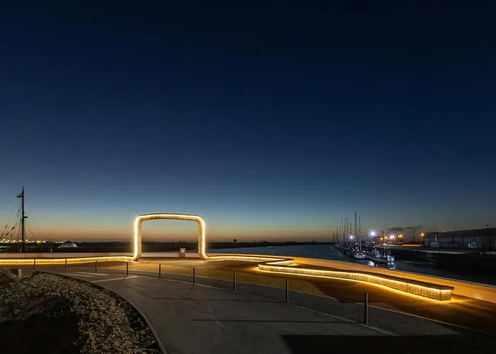 בית הארחה Sleep In Centre - 4*