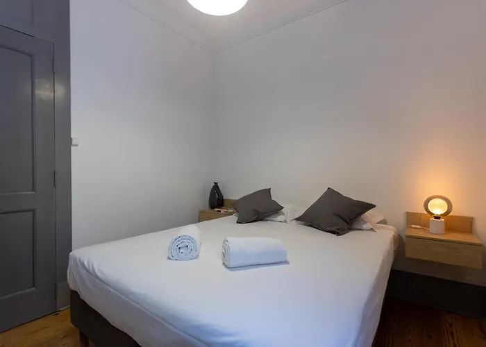 Sleep In Centre - Pensjonat Aveiro